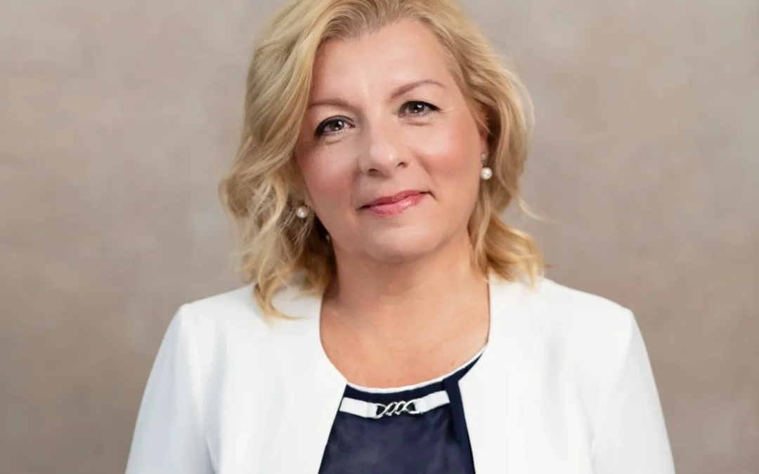 Magyari Ildikó, pénzügyi tanácsadó