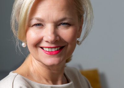 Szűcs Alexandra, ingatlanfotós és vizuális adatelemző, hobbi ékszerkészítő